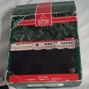 Hallmark Keepsake Silver Star Train Ornament Set